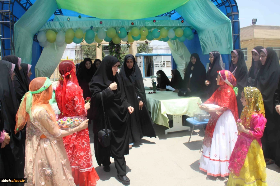 مراسم استقبال از شرکت کنندگان بیست و چهارمین جشنواره قرآن و عترت به روایت تصویر