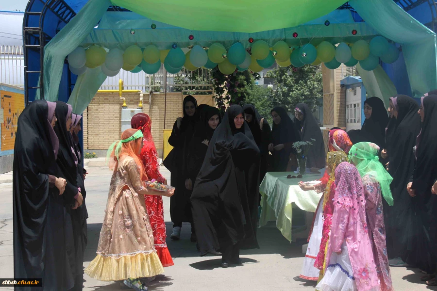 مراسم استقبال از شرکت کنندگان بیست و چهارمین جشنواره قرآن و عترت