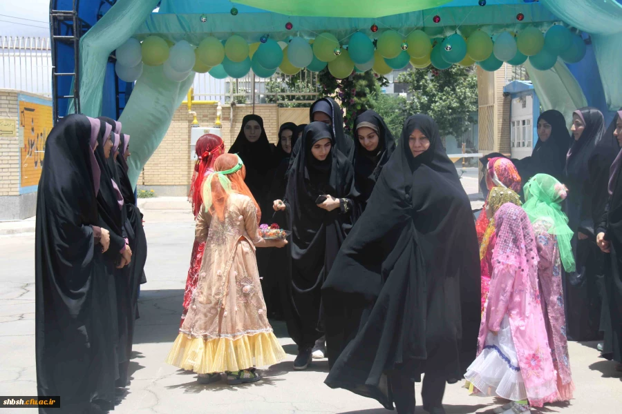 مراسم استقبال از شرکت کنندگان بیست و چهارمین جشنواره قرآن و عترت