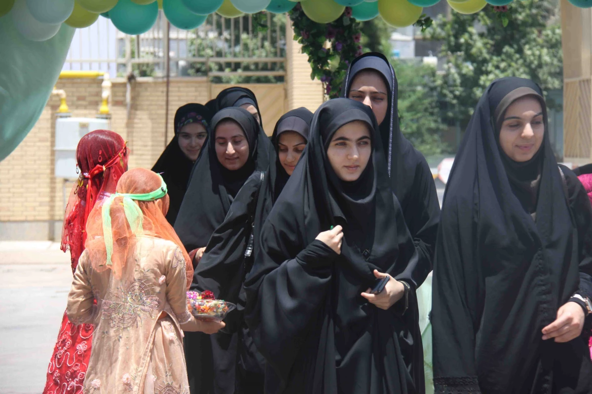 مراسم استقبال از دانشجویان