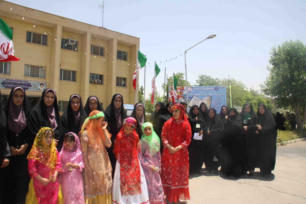 مراسم استقبال از دانشجویان