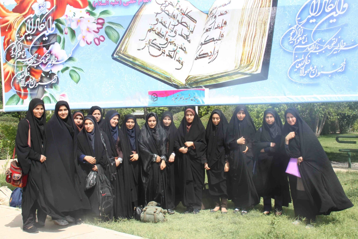 مراسم استقبال از دانشجویان