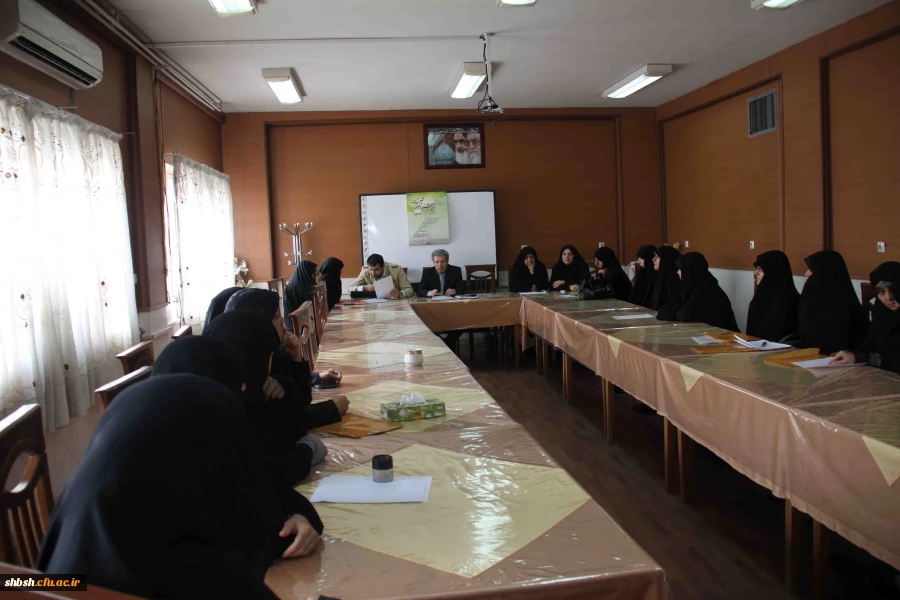 جلسه توجیهی سرپرستان با حضور جناب آقای میر معینی