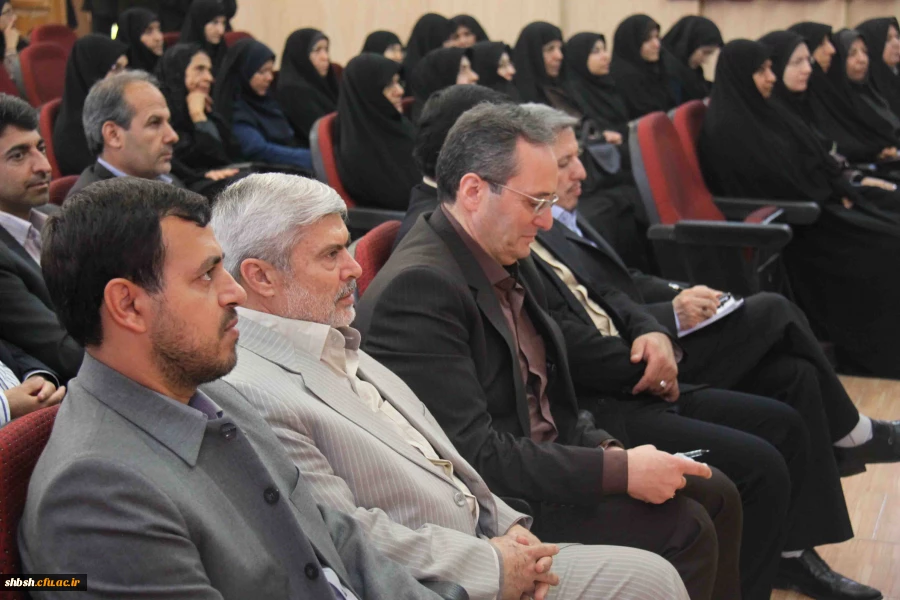 دیدار اساتید و همکاران دانشگاه فرهنگیان با دکتر مهر محمدی