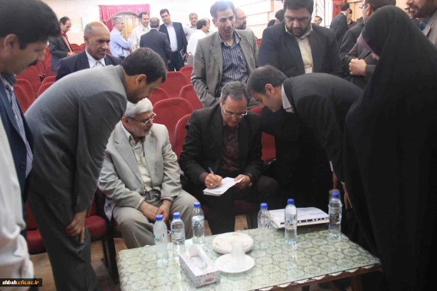 دیدار اساتید و همکاران دانشگاه فرهنگیان با دکتر مهر محمدی