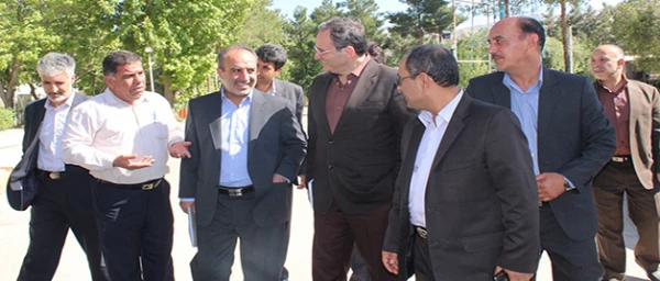 حضور دکتر مهر محمدی در مرکز آموزش عالی شهید مطهری شیراز