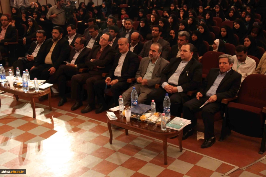 حضور مسئولین دانشگاه فرهنگیان و مسئولین استان فارس