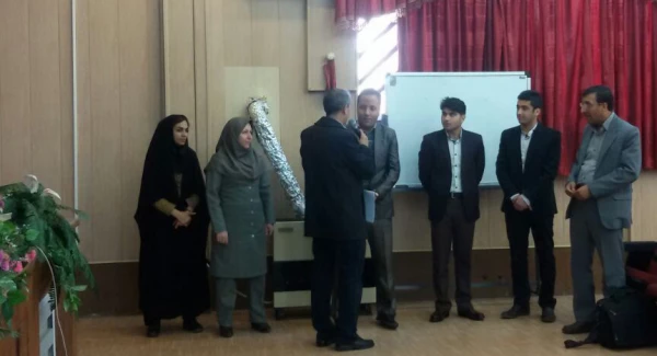 برگزاری همایش زبان انگلیسی