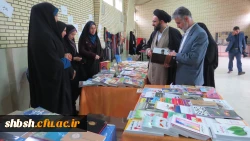 بازید حجت الاسلام دادگر از نمایشگاه در حاشیه همایش