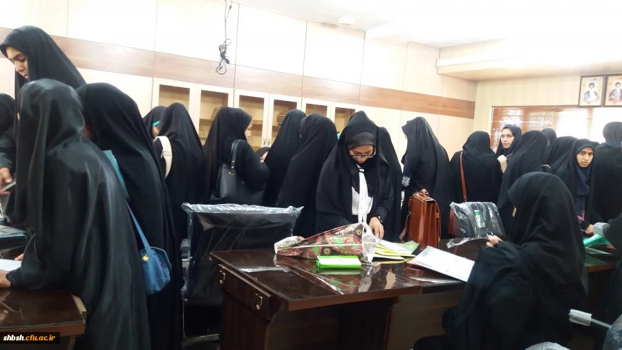 ثبت نام دانشجویان جدیدالورود