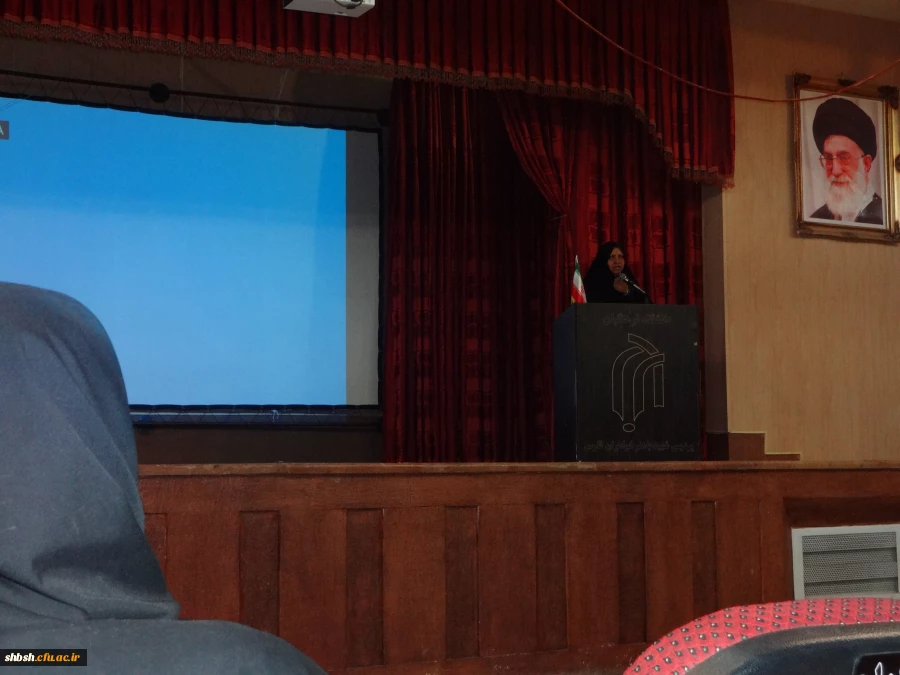 جشن میلاد همراه با جشن سال اولیها