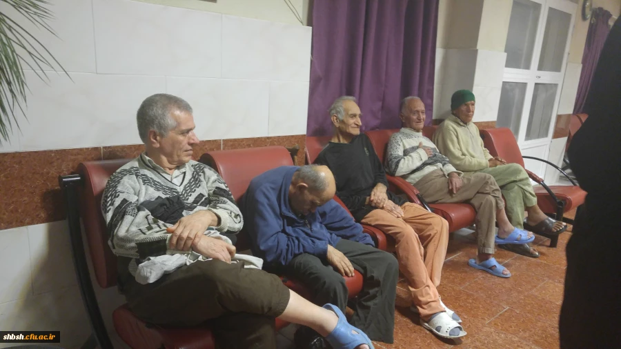 دیدار باسالمندان در شب یلدا