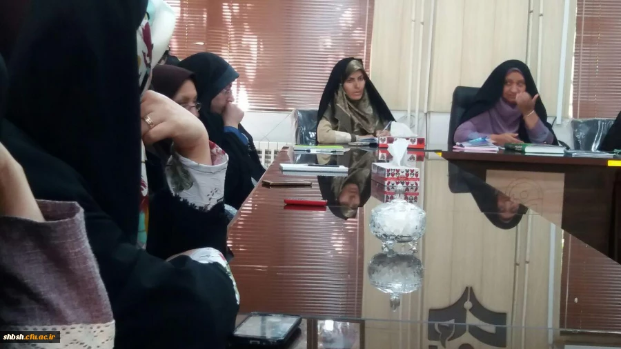 اولین شورای اداری سال 96 درپردیس شهید باهنر شیراز