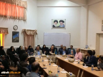 نشست صمیمی دکتر مهر محمدی با اساتید دانشگاه فرهنگیان استان فارس