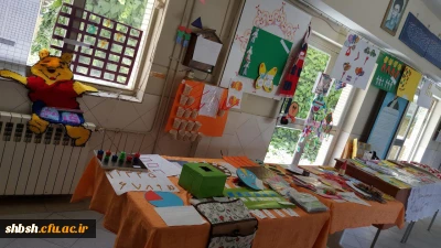 نمایشگاه  دست سازه های ریاضی دانشجویان، در پردیس شهید باهنر برگزار شد