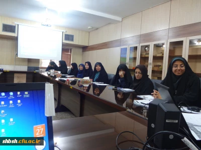 نشست صمیمی مدیریت پردیس شهید باهنر با کارکنان دانشگاه بمناسبت هفته  دولت