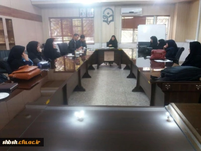 جلسه جهت دانشجویان جدیدالورود کارشناسی ارشد در پردیس شهید باهنر برگزار شد