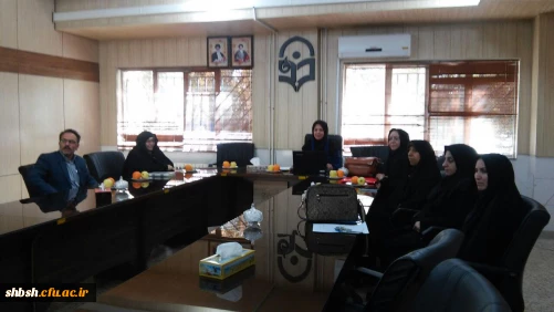 بازدید خانم بیدی نماینده سازمان مرکزی از فعالیت های مرکز مشاوره پردیس شهید باهنر
