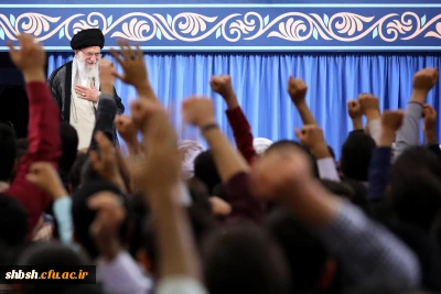 بیانات در دیدار جمعی از دانشجویان

در روز دوازدهم ماه مبارک رمضان؛ در حسینیه ی امام خمینی رحمه الله (۱)