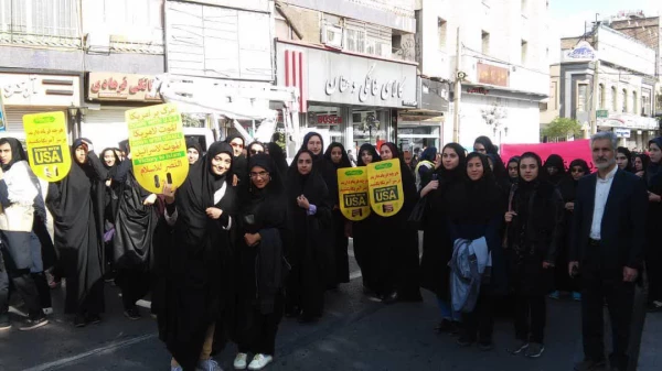 حضور مسئولین، اساتید، کارکنان و دانشجویان در راهپیمایی 13 آبان