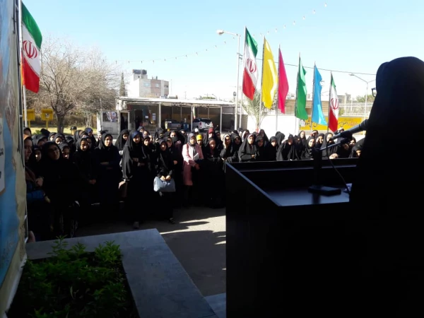 تریبون ازاد بمناسبت گرامیداشت روز دانشجو