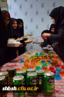 خاطره انگیزترین روز برای دانشجویان با تقدیم گل از طرف مدیریت پردیس شهید باهنر