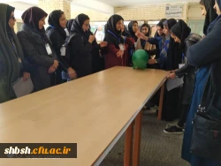 حضور دانشجویان فیزیک 97 در همایش روز جهانی فیزیک دانشکده صنعتی شیراز 28 آذر 97