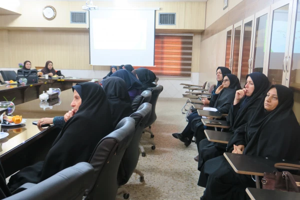 اولین دوره توانمندسازی بانوان دانشگاه فرهنگیان فارس