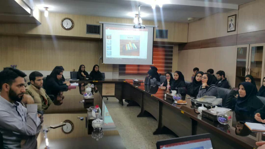 جلسه تقدیر و تشکر از مسئولان فناوری اطلاعات و هوشمند سازی دانشگاه فرهنگیان ( بمناسبت روز مهندس ) و همچنین دومین دوره آموزشی تولید محتوای الکترونیکی ویژه دانشجویان