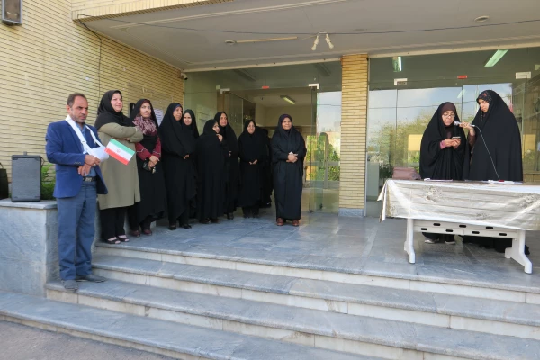 تجمع دانشجویان، اساتید و کارکنان پردیس شهید باهنر فارس در حمایت از سپاه  و تصمیم شورای عالی امنیت کشور