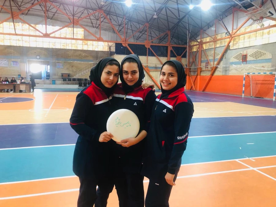 راهیابی تیم های فریزبی و هفت سنگ دانشجو معلمان پردیس شهید باهنر فارس به المپیاد کشوری وزارت علوم