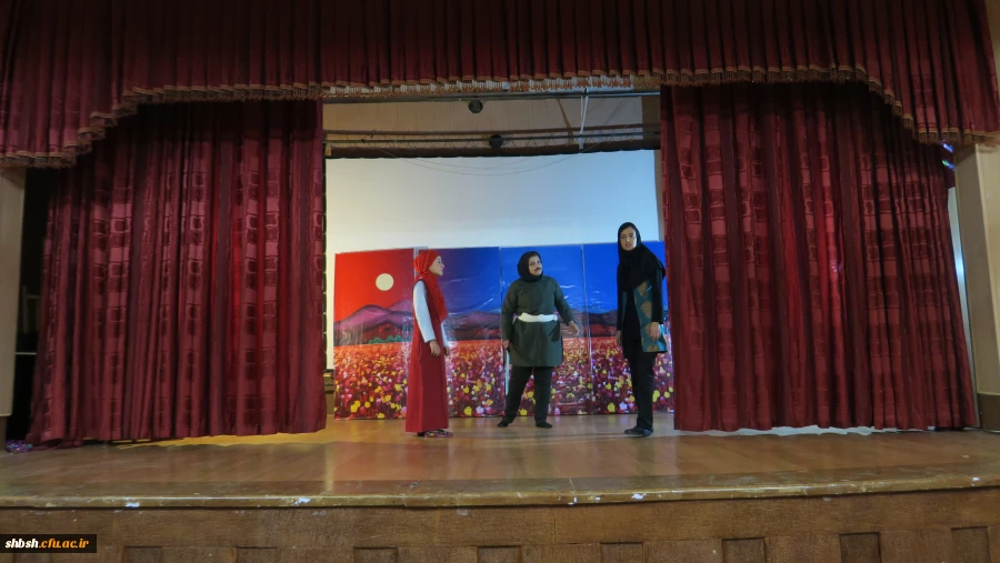 راهیابی گروه سرود و تئاتر پردیس شهید باهنر فارس به مرحله کشوری بیست و نهمین جشنواره فرهنگی هنری دانشگاه فرهنگیان