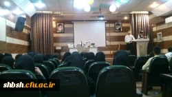 شرکت دانشجویان فیزیک پردیس شهید باهنر در کارگاه میدانهای قوی و سیاهچاله پردیس شهید رجایی