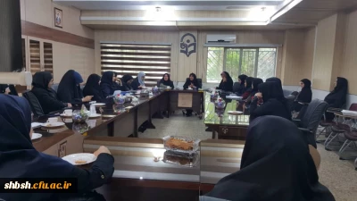 به مناسبت هفته سرآمدی آموزشی و در جهت تکریم و گرامی داشت روز معلم و تقدیر و تشکر از نمایندگان آموزشی کلاس ها

جلسه ای با حضور کارشناسان و معاون آموزشی و مدیریت محترم، در سالن کنفرانس پردیس، برگزار گردید.