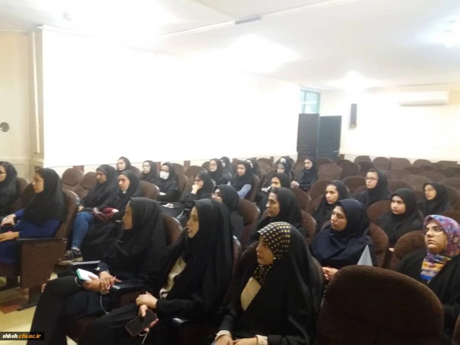 بازدید دانشجویان آموزش ابتدایی از پژوهشکده معلم