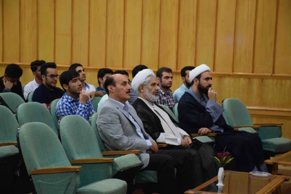 اولین گردهمایی دانشجو معلمان فعال فرهنگی اجتماعی دانشگاه فرهنگیان فارس " پویش جوانه"