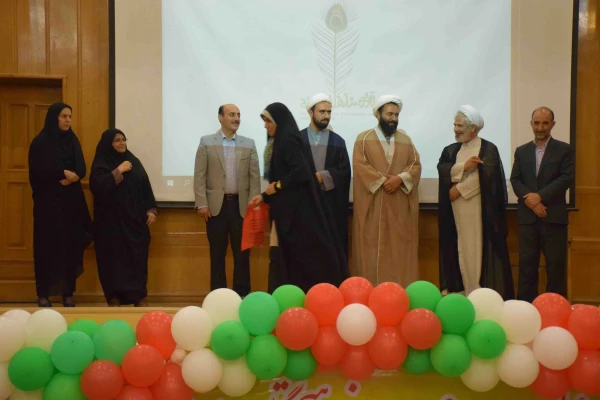 اولین گردهمایی دانشجو معلمان فعال فرهنگی اجتماعی دانشگاه فرهنگیان فارس " پویش جوانه"