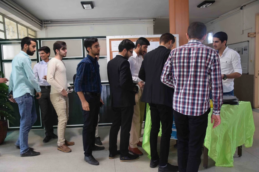 اولین گردهمایی دانشجو معلمان فعال فرهنگی اجتماعی دانشگاه فرهنگیان فارس " پویش جوانه"