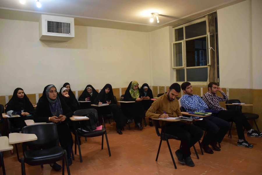 اولین گردهمایی دانشجو معلمان فعال فرهنگی اجتماعی دانشگاه فرهنگیان فارس " پویش جوانه"