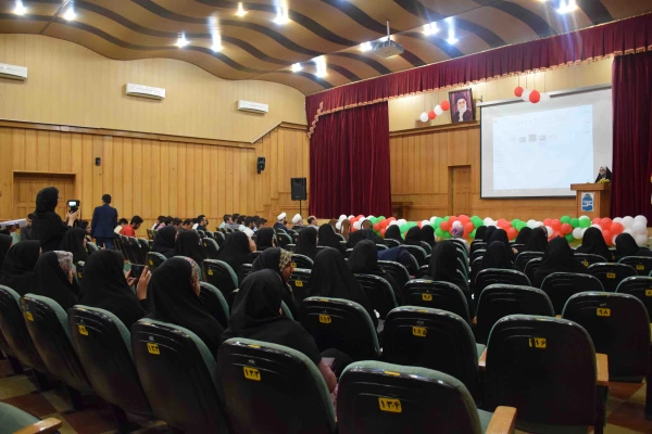 اولین گردهمایی دانشجو معلمان فعال فرهنگی اجتماعی دانشگاه فرهنگیان فارس " پویش جوانه"