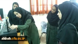 حضور دانشجو معلمان منتخب رشته های زیست، فیزیک و شیمی پردیس شهید باهنر در همایش نانو پژوهشکده معلم