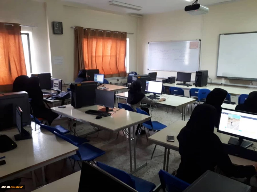 برگزاری کارگاه آموزشی نرم افزار پرزی