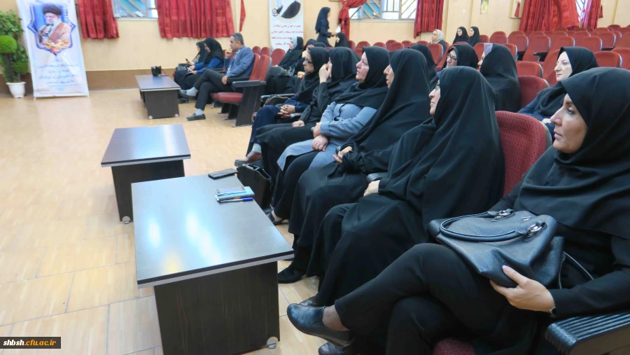 گردهمایی مدیران مدارس مجری کارورزی