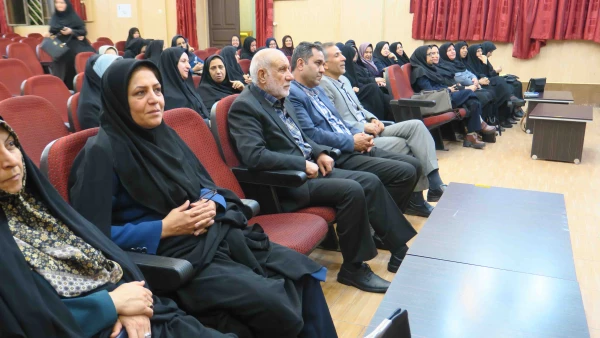 گردهمایی مدیران مدارس مجری کارورزی