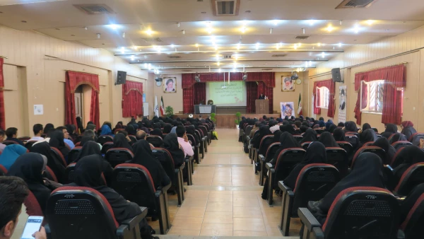 گردهمایی دانشجویان کارشناسی ارشد, کارشناس ناپیوسته و مهارت آموزان ماده 28 به مناسبت هفته سرامدی اموزش