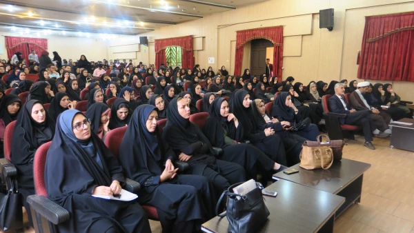 گردهمایی دانشجویان کارشناسی ارشد, کارشناس ناپیوسته و مهارت آموزان ماده 28 به مناسبت هفته سرامدی اموزش