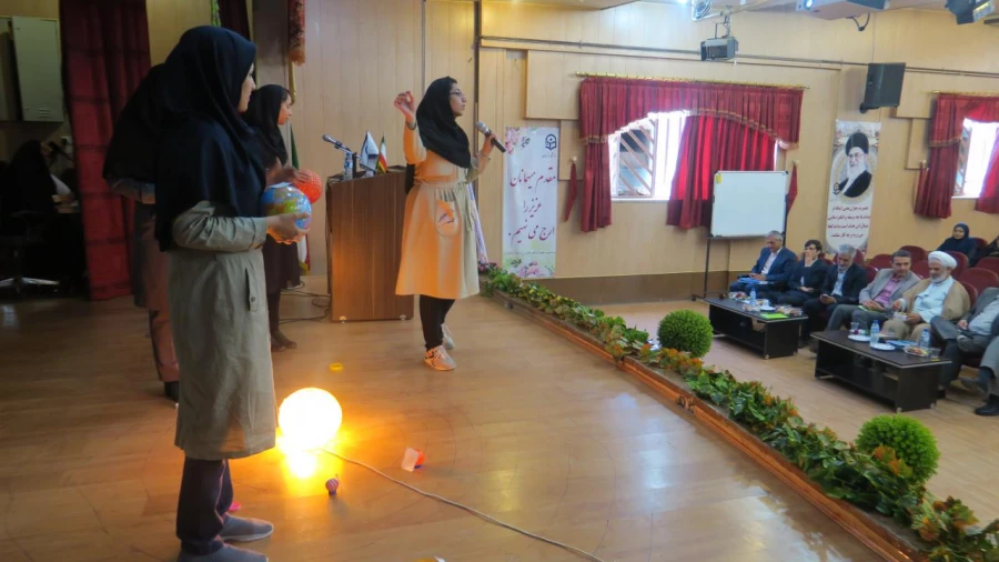 اولین همایش نومعلمان دانشگاه فرهنگیان فارس(خواهران)