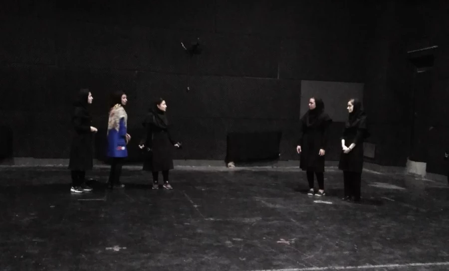 دومین روز برگزاری بیست و نهمین جشنواره فرهنگی دانشجومعلمان دانشگاه فرهنگیان بخش هنرهای گروهی تئاتر و سرود