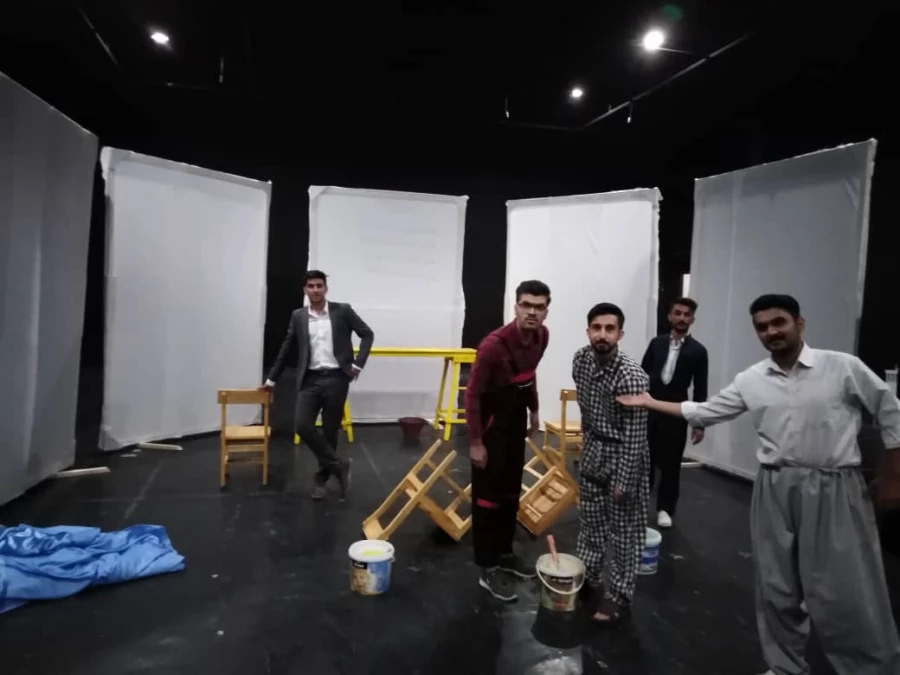 گزارش دومین روز برگزاری جشنواره تئاتر و سرود دانشگاه فرهنگیان بخش برادران - شیراز تیرماه 98