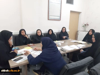 جلسه  سرپرستان شبانه روزی  و حوزه دانشجویی در حضور خانم دکتر داودی